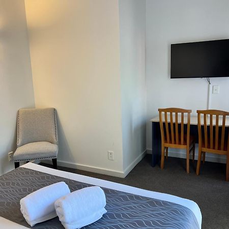 Bush Inn Court Motel Christchurch Extérieur photo