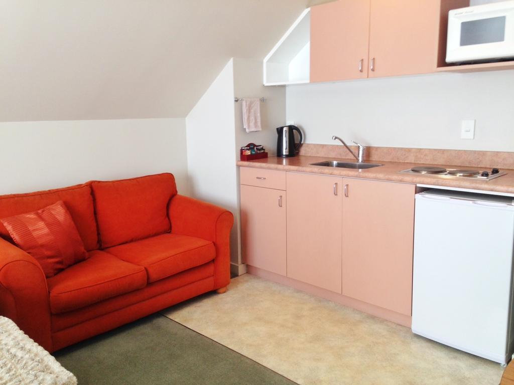 Bush Inn Court Motel Christchurch Extérieur photo