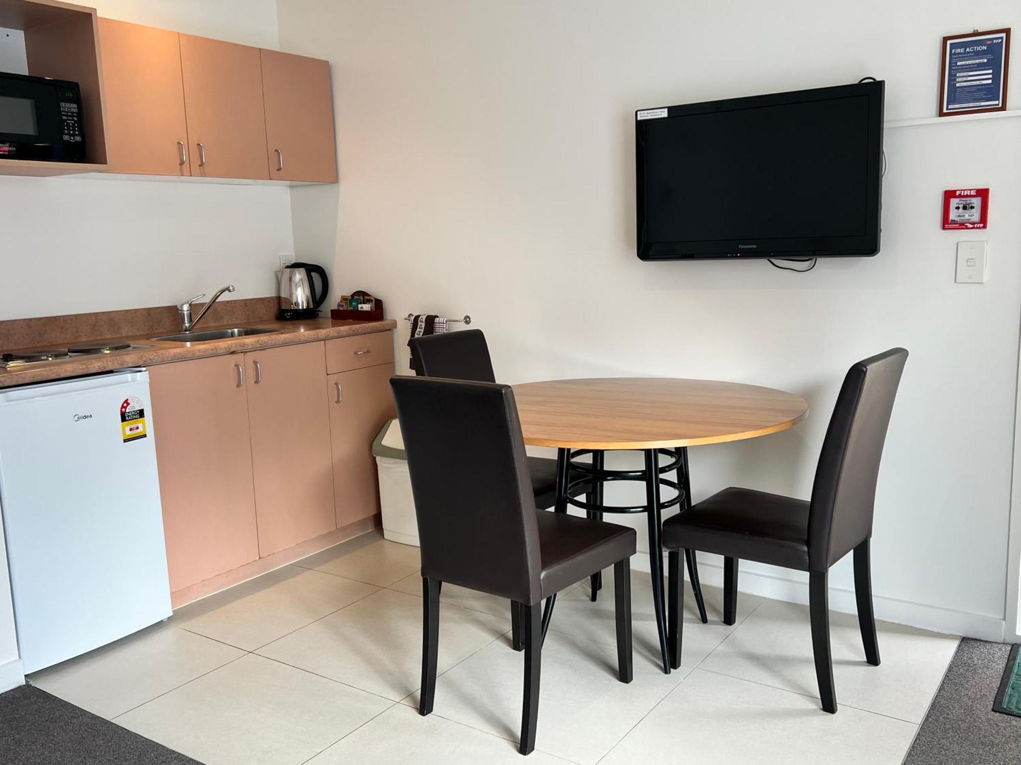 Bush Inn Court Motel Christchurch Extérieur photo