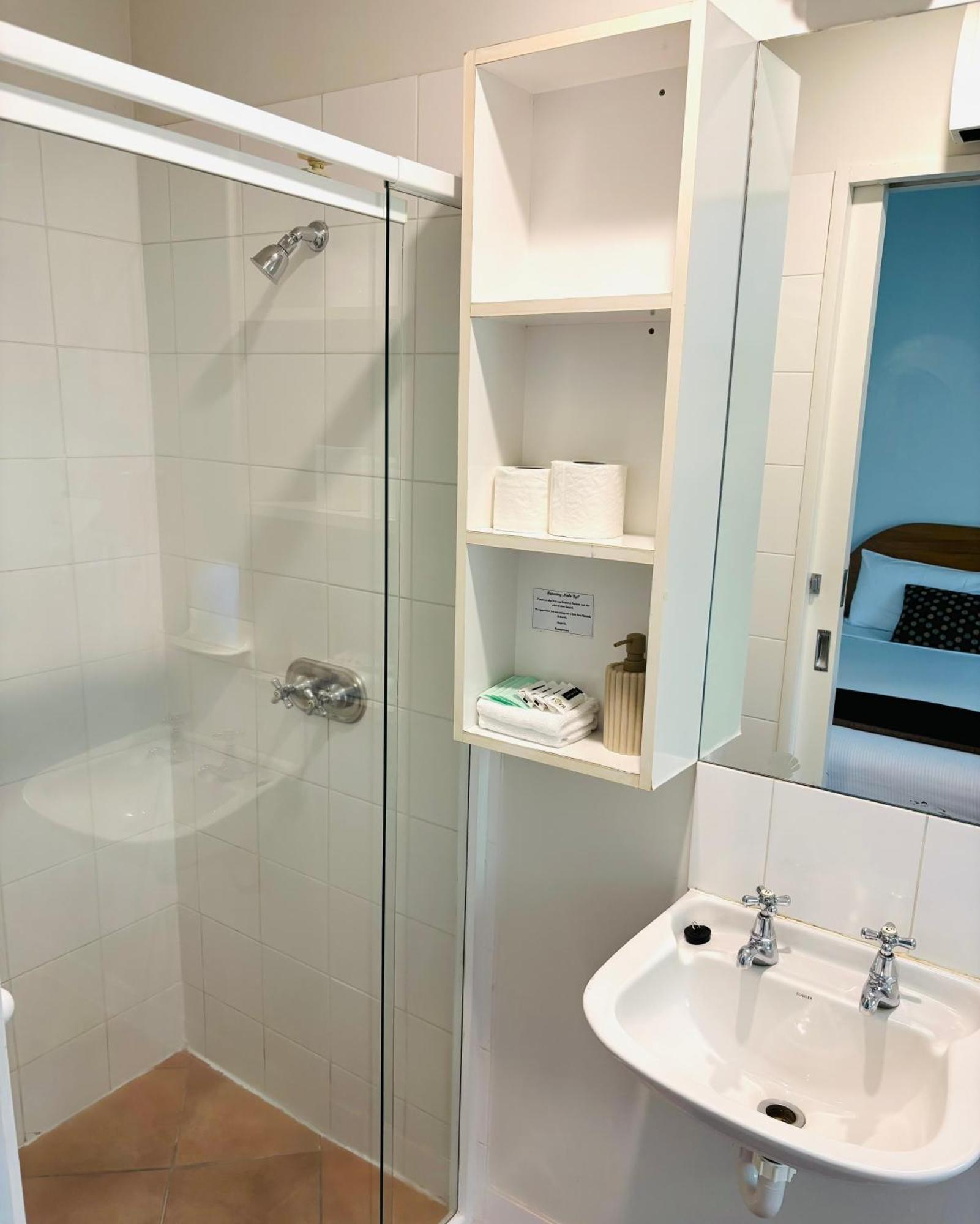 Bush Inn Court Motel Christchurch Extérieur photo