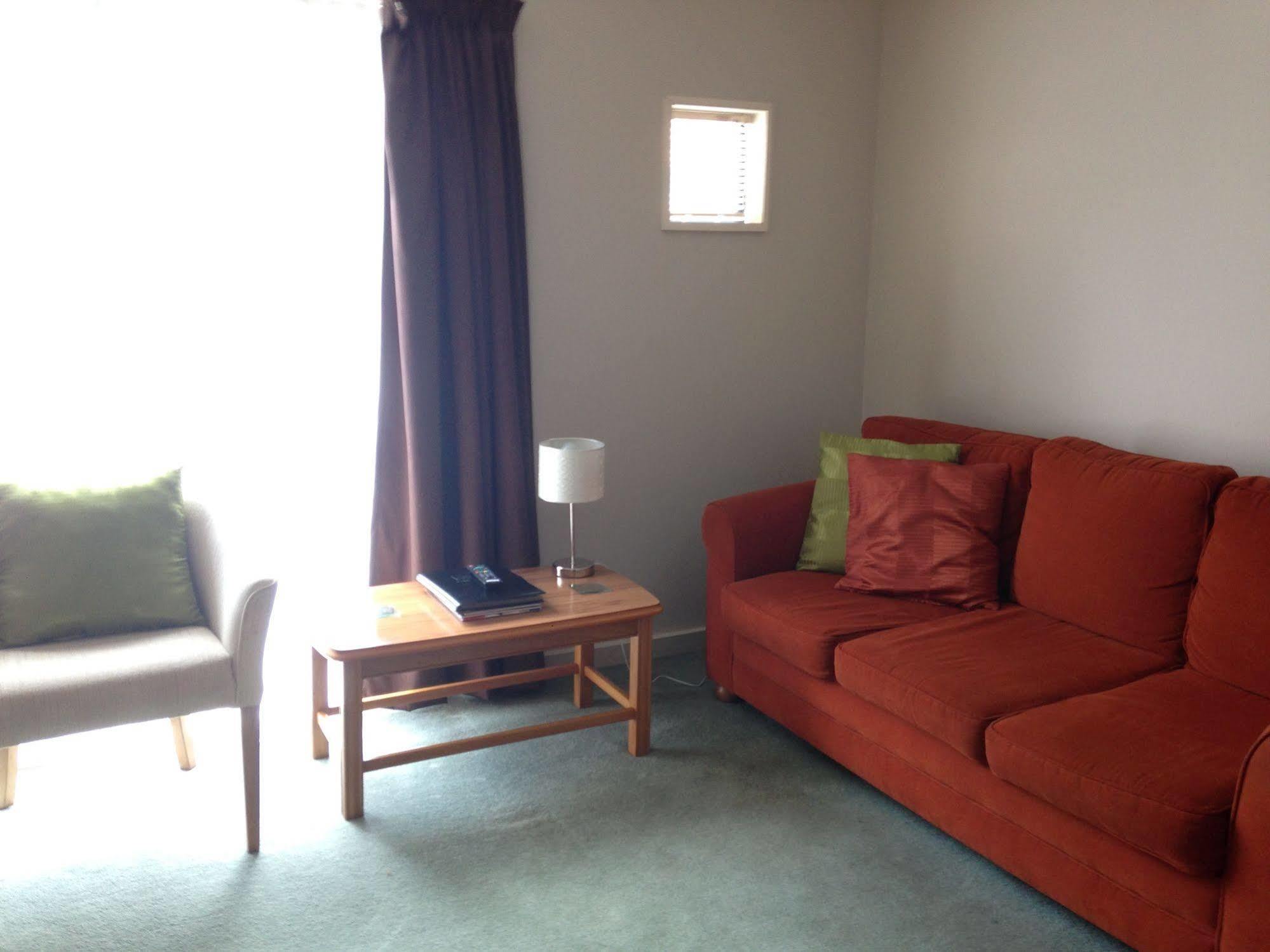Bush Inn Court Motel Christchurch Extérieur photo