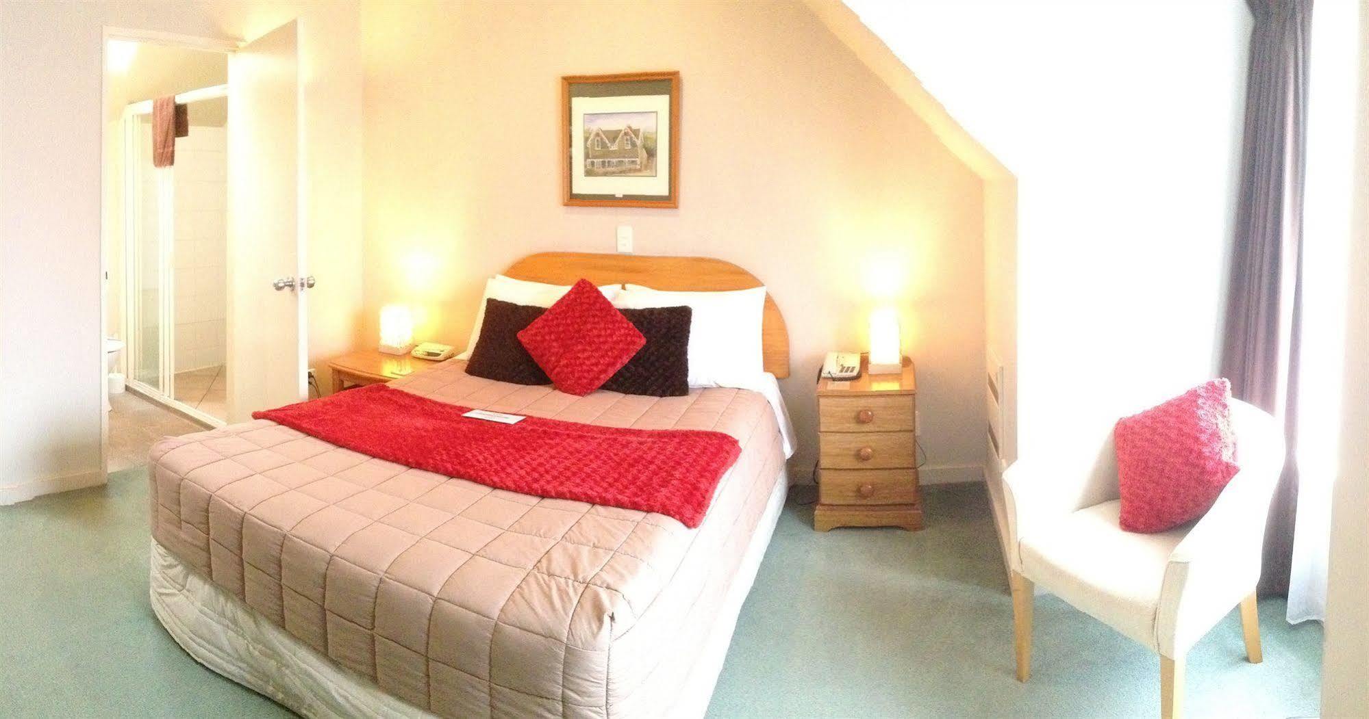 Bush Inn Court Motel Christchurch Extérieur photo